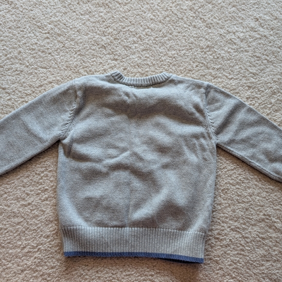 Gray Sweater with Rabbit Design - Picture 2 of 3